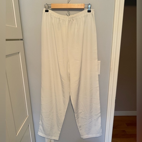 Victoria's Secret Pants - Vintage Victoria's Secret Gold Label White Pajama Pants